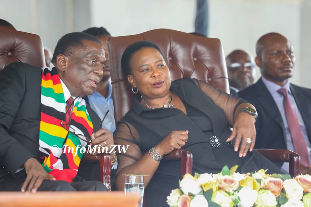 No snub at the Heroes Acre. President and VP handshake edited out