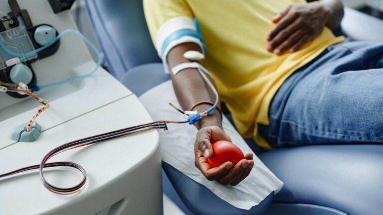 Does a blood transfusion change your DNA? (Spoiler: No!)